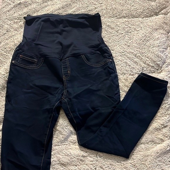 Pregnancy Jeans - Picture 1 of 4